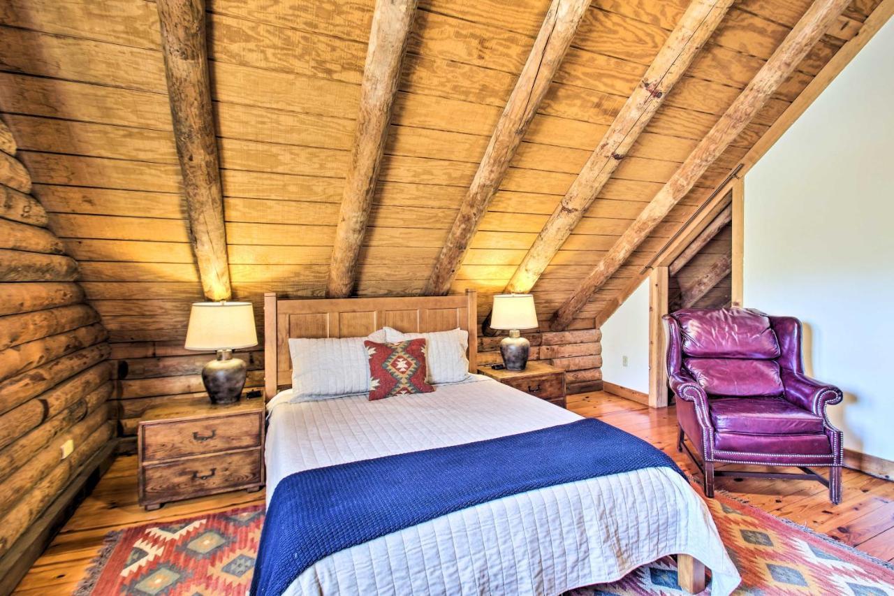 Cozy Log Cabin Getaway With Fire Pit And 3 Acres! Ruckersville Eksteriør billede