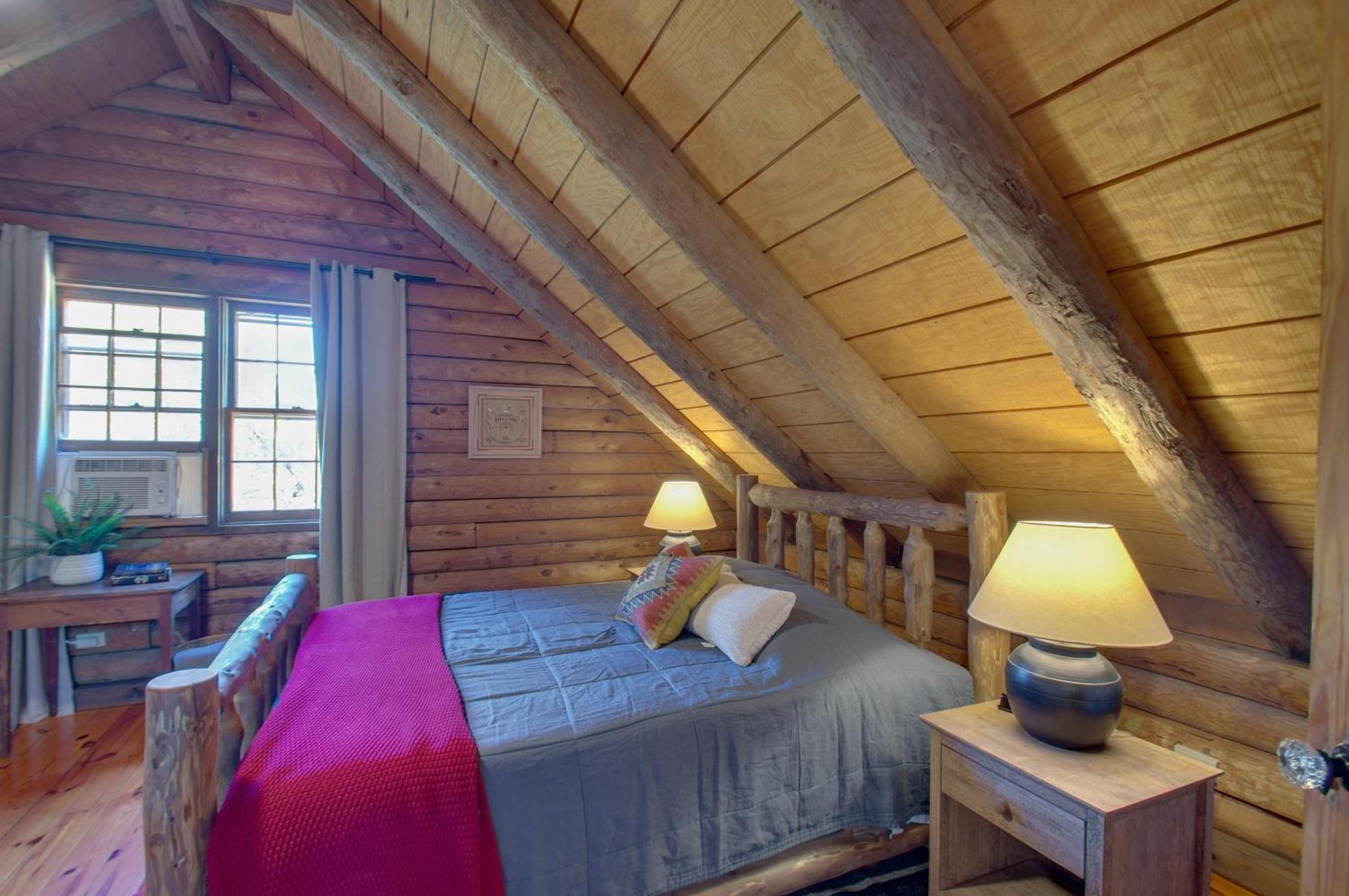 Cozy Log Cabin Getaway With Fire Pit And 3 Acres! Ruckersville Eksteriør billede