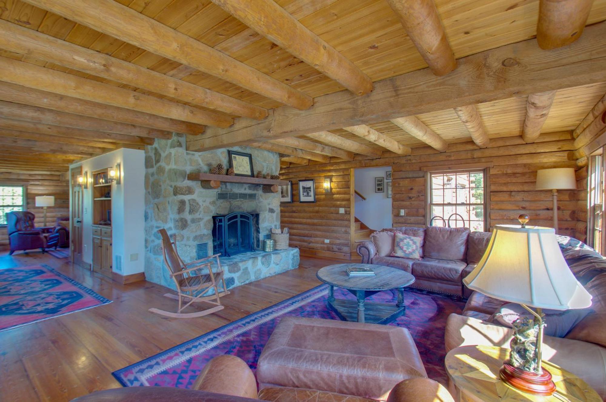 Cozy Log Cabin Getaway With Fire Pit And 3 Acres! Ruckersville Eksteriør billede