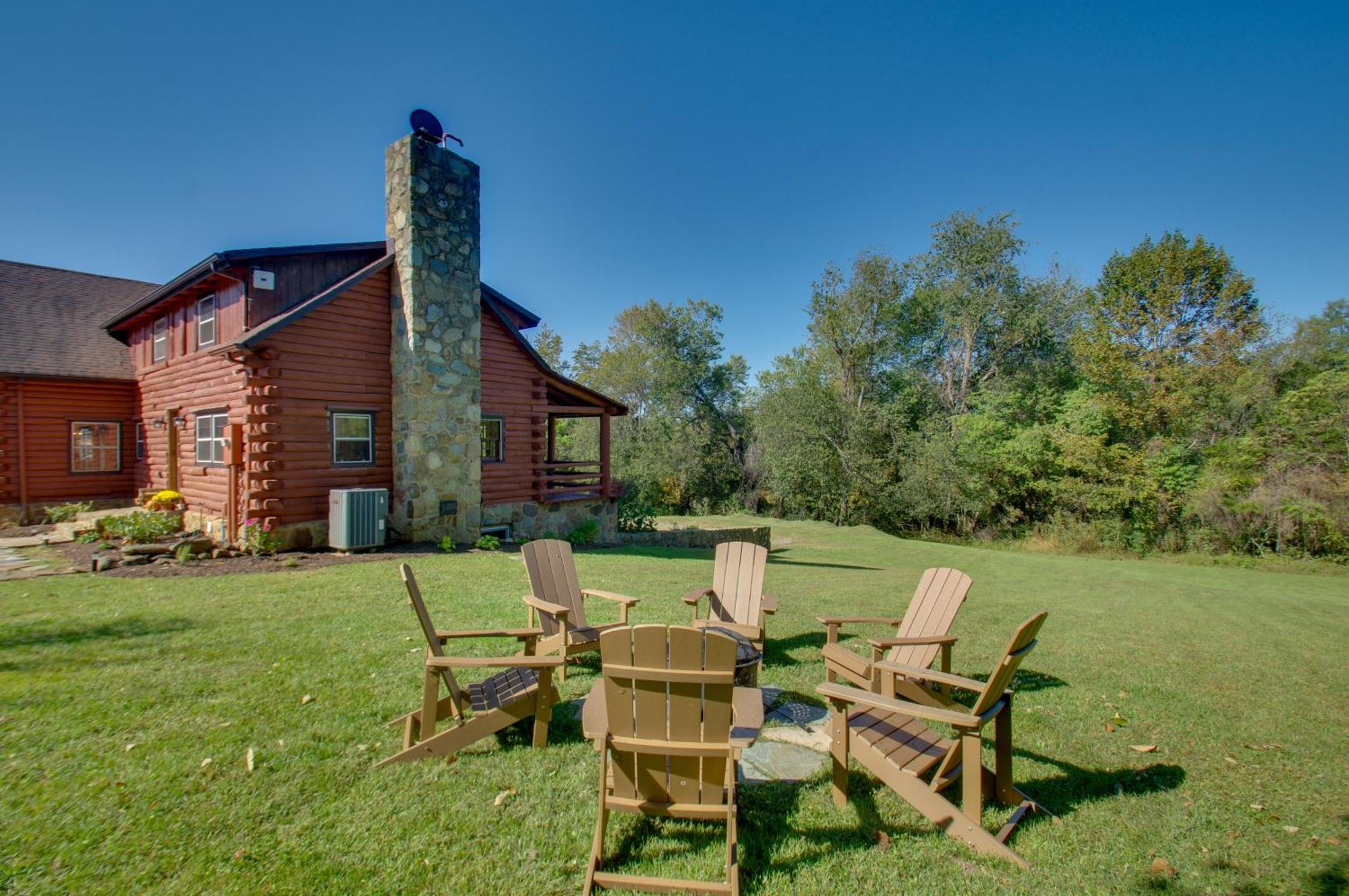 Cozy Log Cabin Getaway With Fire Pit And 3 Acres! Ruckersville Eksteriør billede